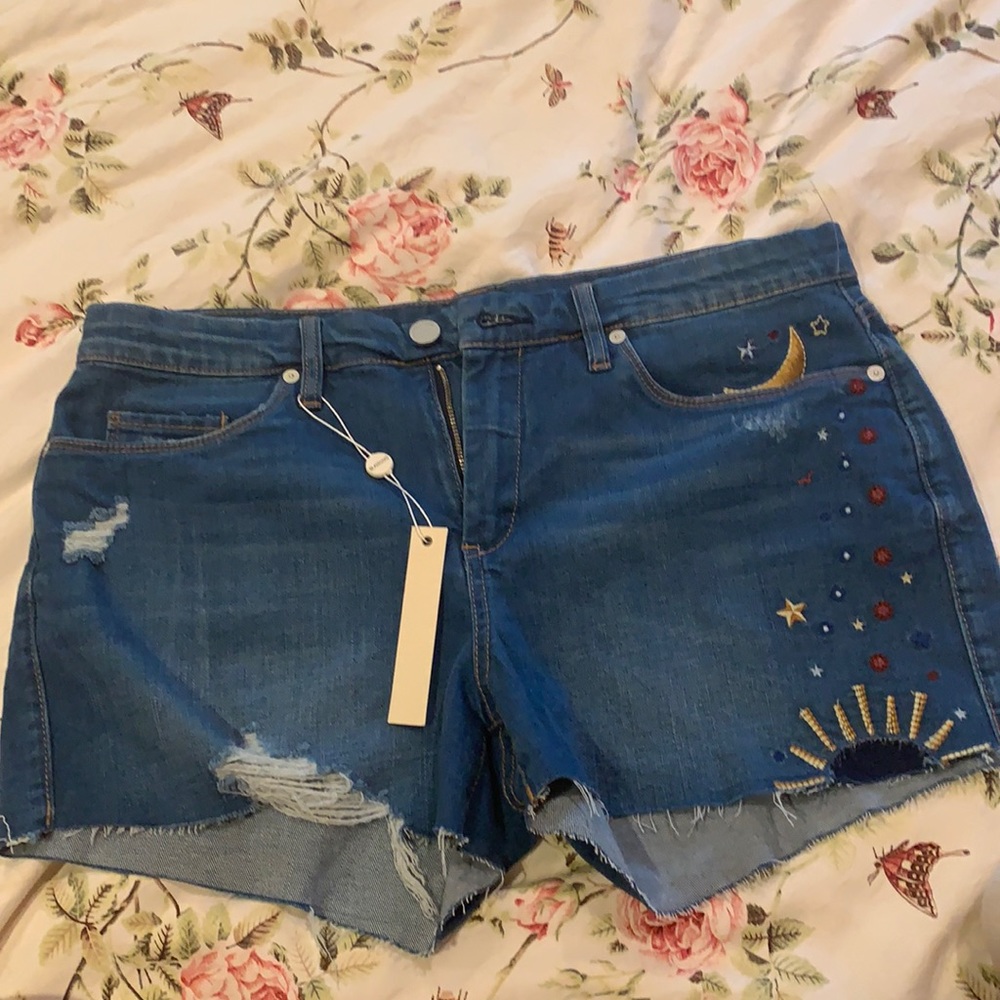 NWT BLANK QUEENIE PATTERNED SHORTS